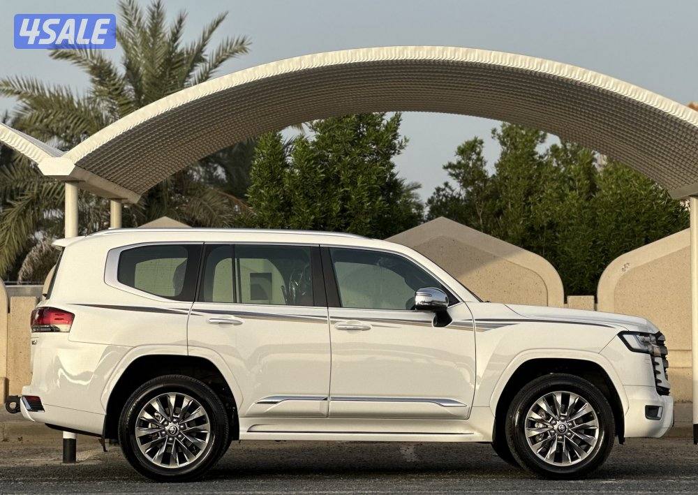 معرض القمة 🚩3