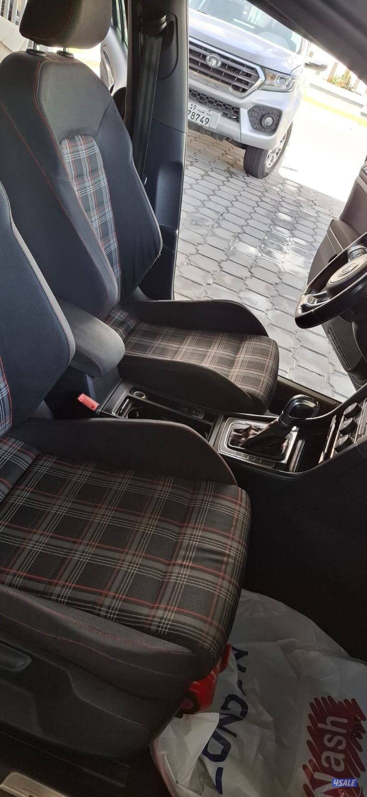 Volkswagen Golf GTI 2015 (مستعمل شرط الفحص)6