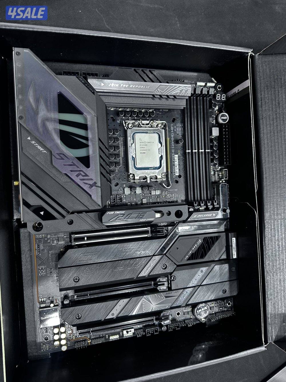 Asus Motherboard ROG STRIX Z790-E GAMING WFI. +  core i9 13900k  used1