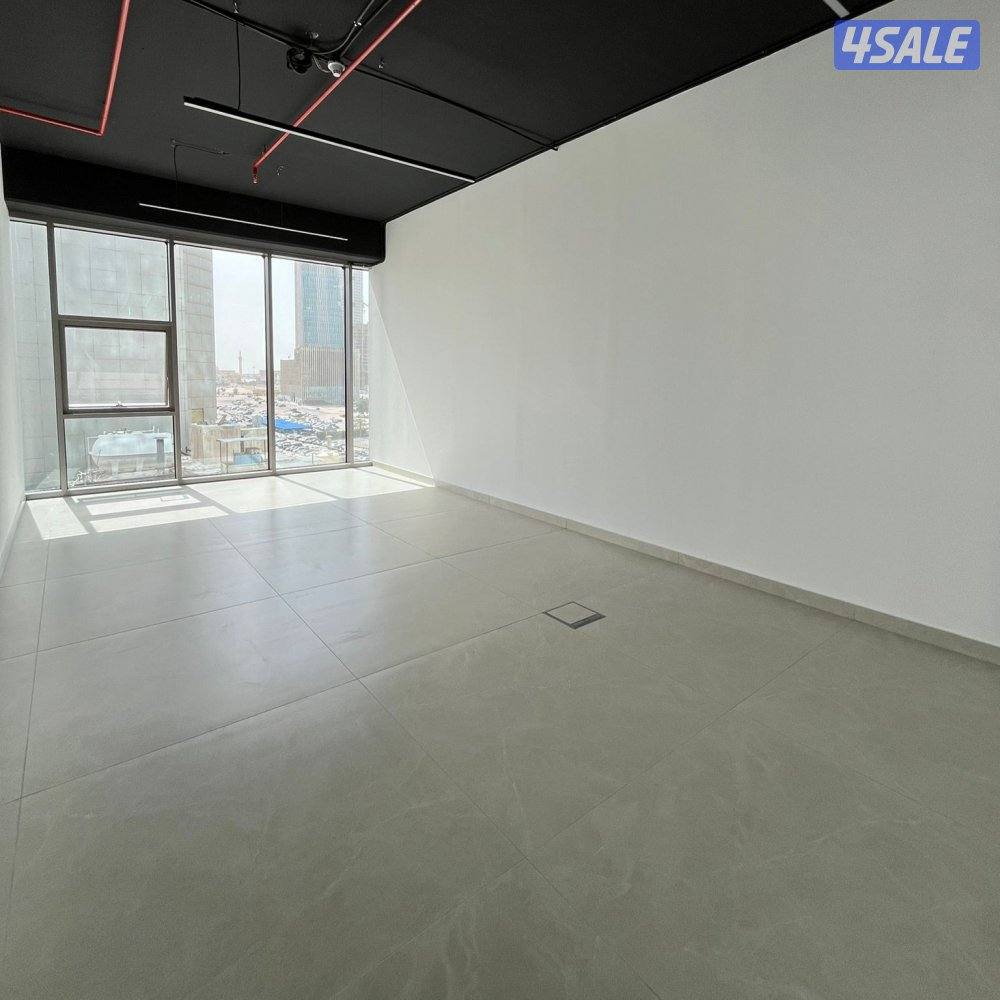 دور كامل تجاري للإيجار في الشرق2