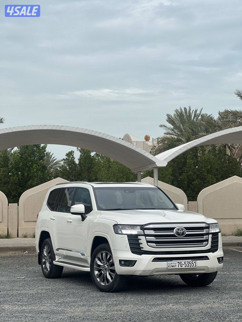 لاند كروزر ايرو0