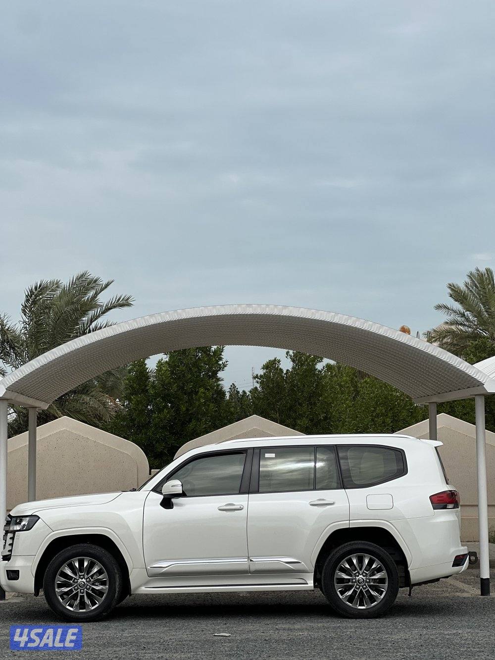 لاند كروزر ايرو1