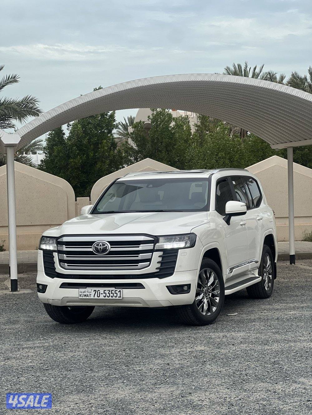 لاند كروزر ايرو4