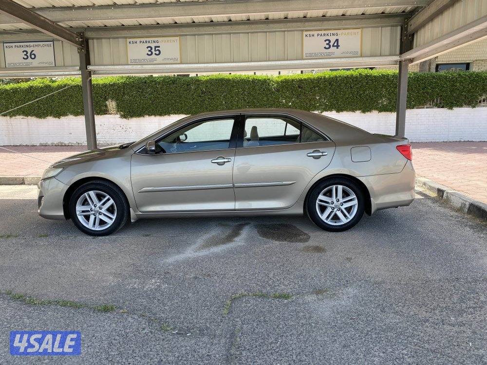 تويوتا كامري GLX ماشي 180 مالك اول الدرجه الالي فتحه2