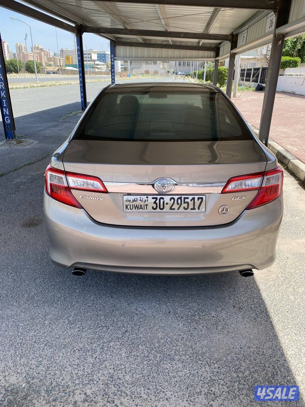 تويوتا كامري GLX ماشي 180 مالك اول الدرجه الالي فتحه5