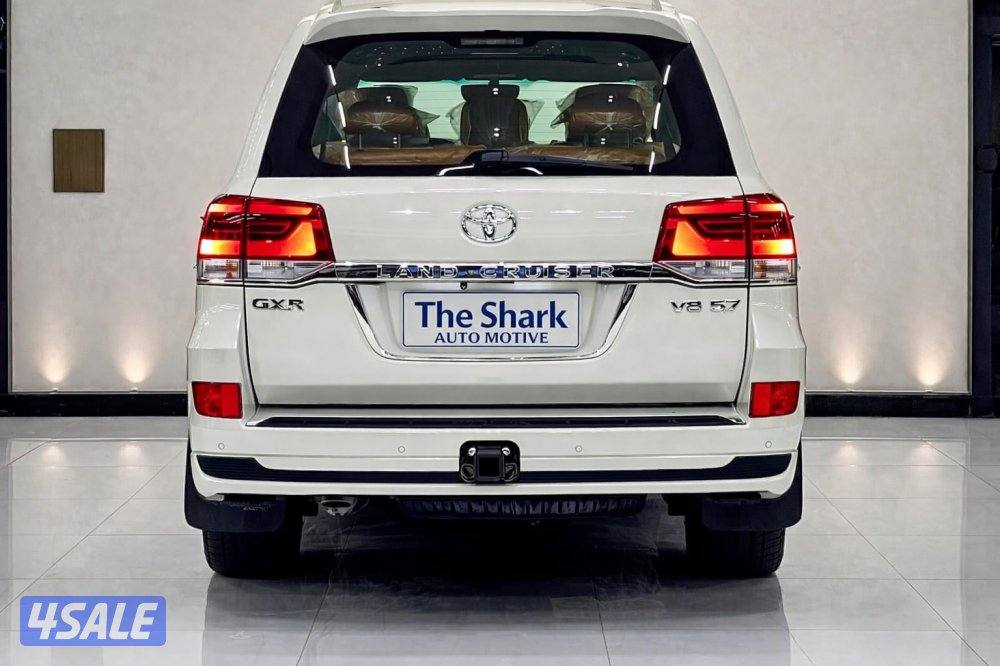 تويوتا لاندكروزر 2019 Gxr V8 وكالة البحرين جاهزه للتصدير مع التخليص7