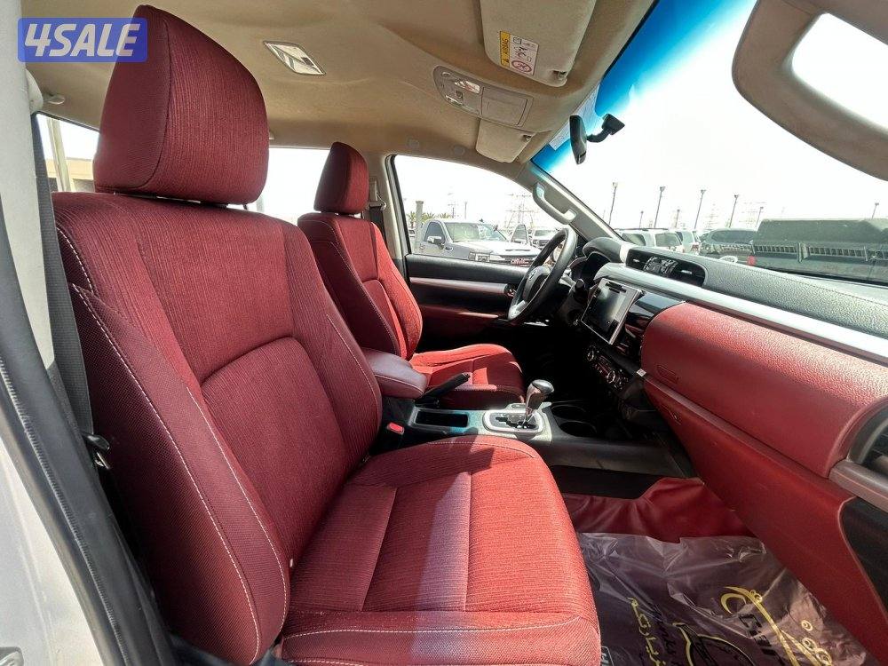 تويوتا هاى لوكس SR5  موديل 2020 ماشى 164.000 k.m  وارد الساير.5