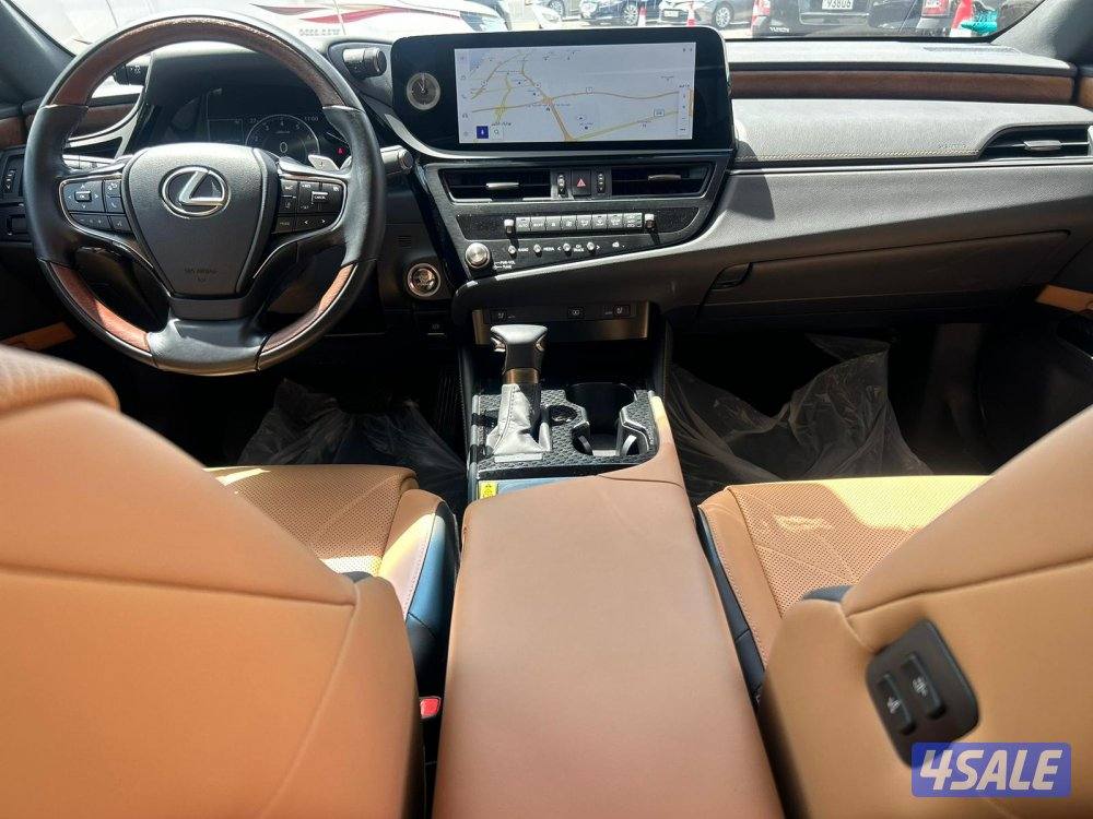 لكزس ES350 موديل 2024 ماشى 28.000 k.m وارد الساير .صبغ وكالةً6