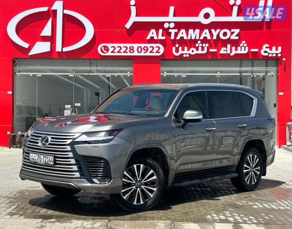 لكزس LX600 درجة ثانيه twinturbo .V6 موديل 2023 ماشى 130.000 k.m0