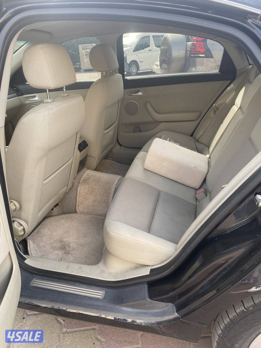 للبيع شفر كابرس المالك الاول LS ٨ سلندر موديل 2012 شرط الفحص5