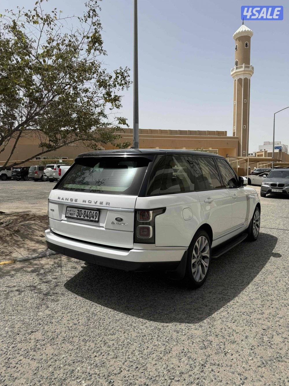 للبيع رنج روفر فوج موديل 2015 شرط الفحص4
