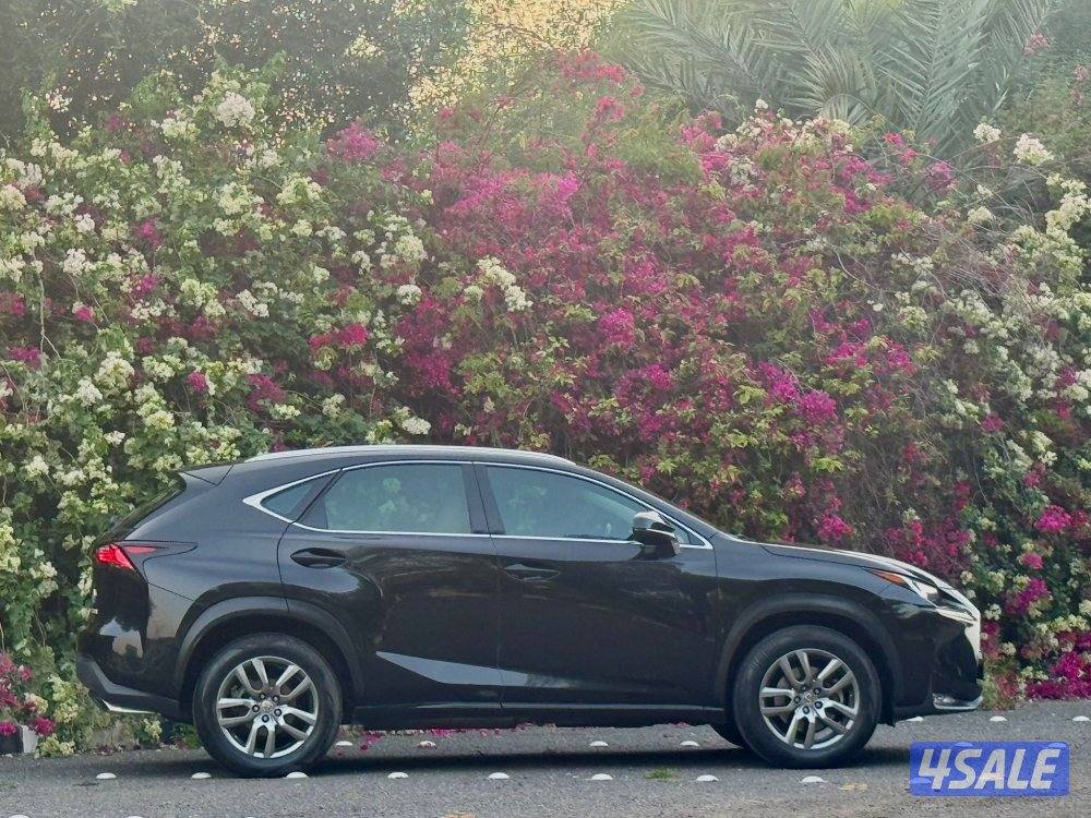 لكزس nxللبيع أو البدل3