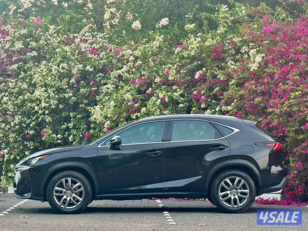 لكزس nxللبيع أو البدل10