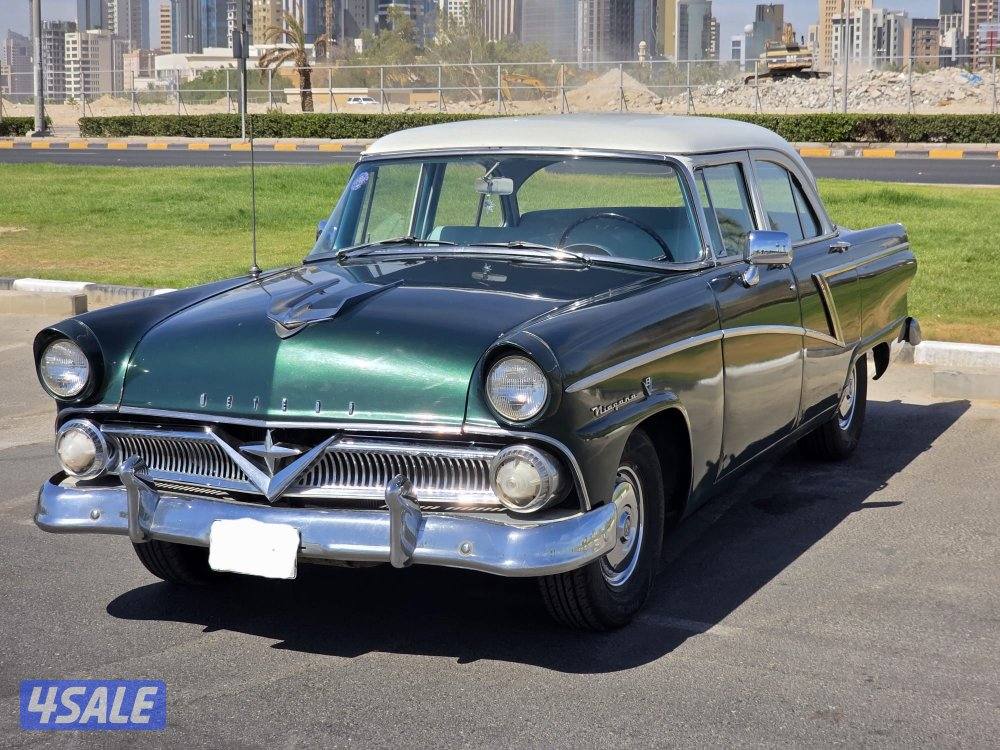 للبيع سيارة انتيك فورد غراند ماركيز 19557