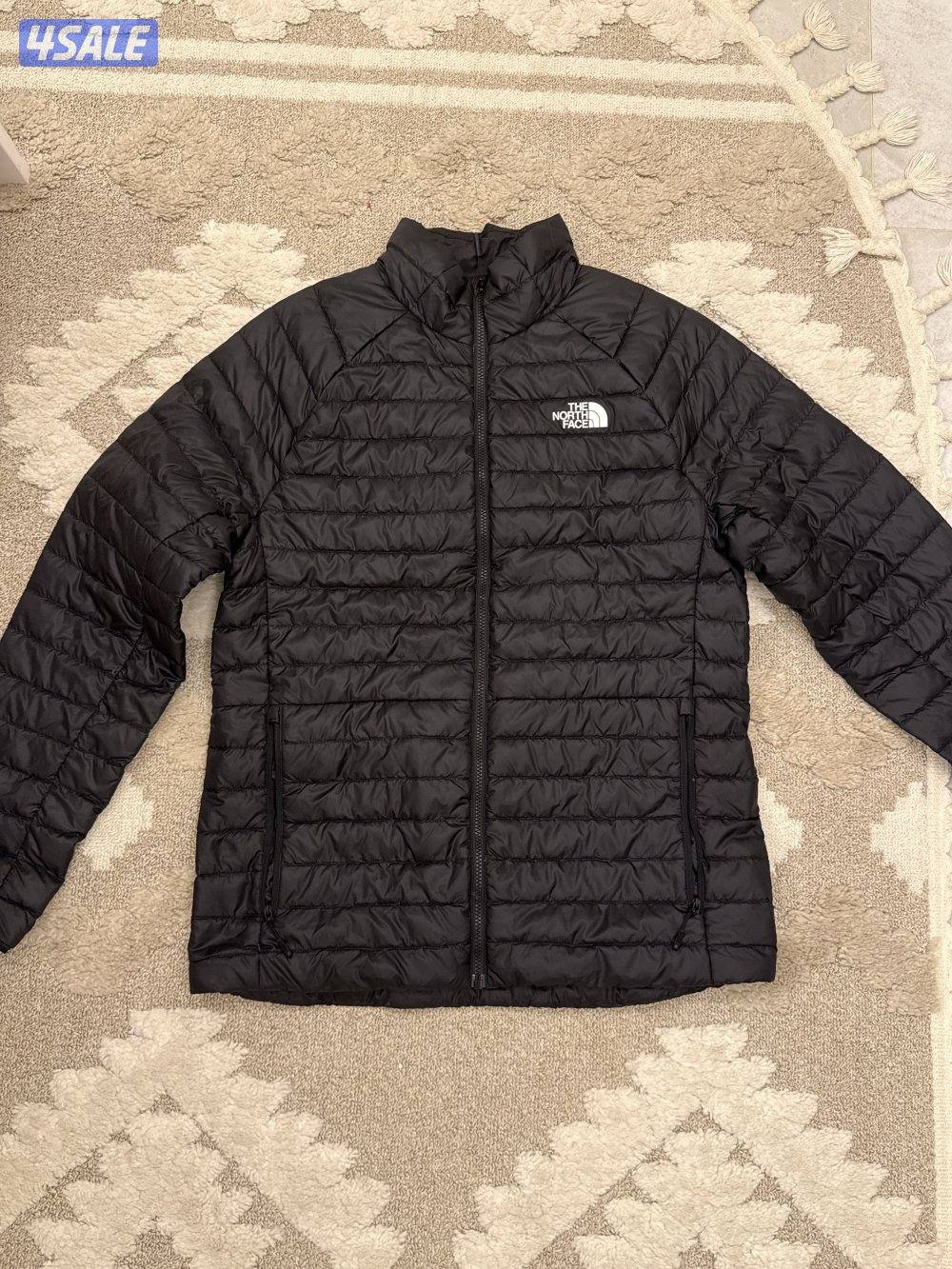 للبيع جاكيت شبه جديد نورث فيس0