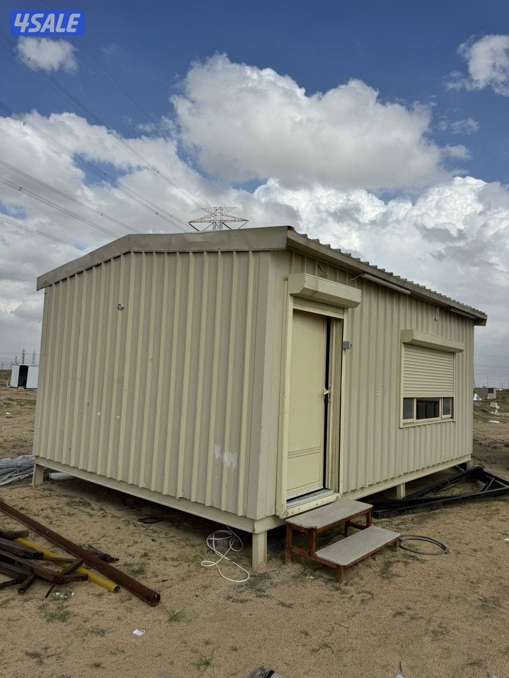 للبيع شاليه ثابت مقاس 6/4 دوانيه سندويش بنل كأمل سماكت السندوش 10سانتي1