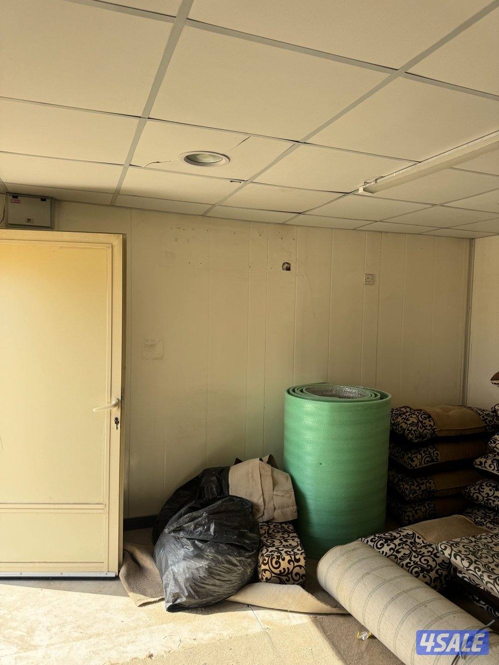 للبيع شاليه ثابت مقاس 6/4 دوانيه سندويش بنل كأمل سماكت السندوش 10سانتي4