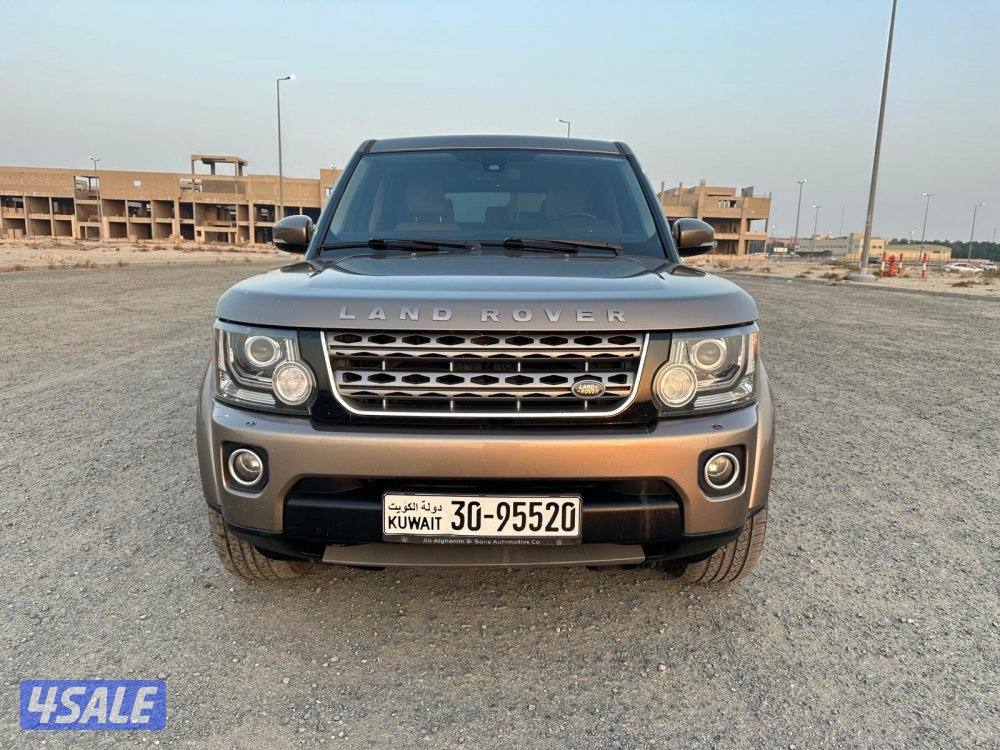 لاندروفر LR4 موديل ٢٠١٥ في قمة النظافة1