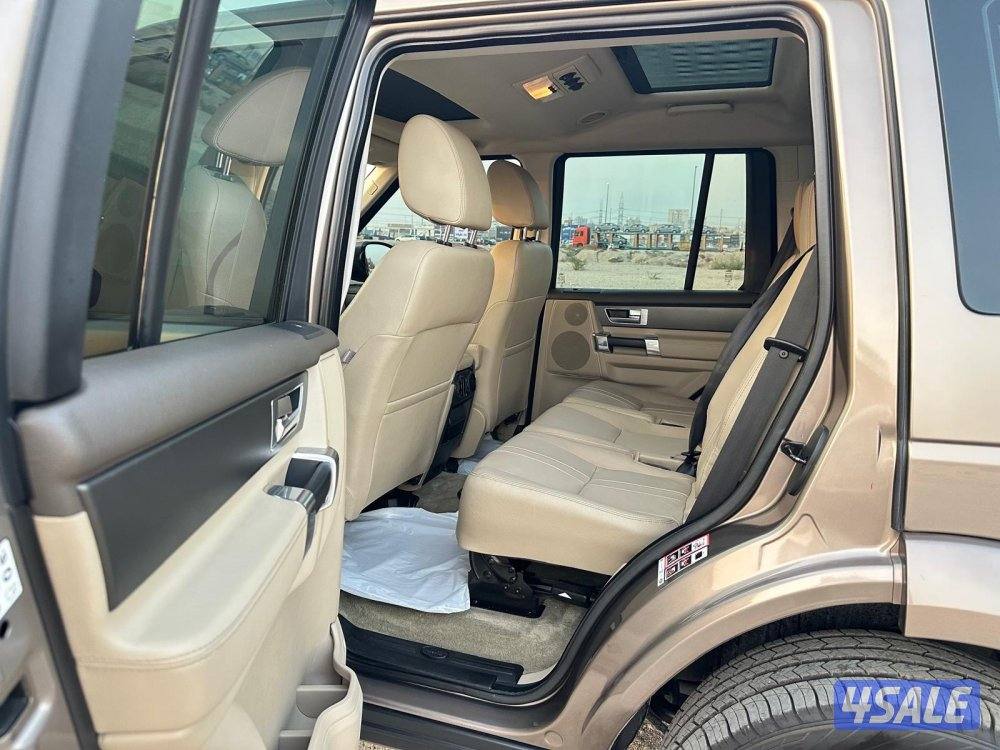 لاندروفر LR4 موديل ٢٠١٥ في قمة النظافة5