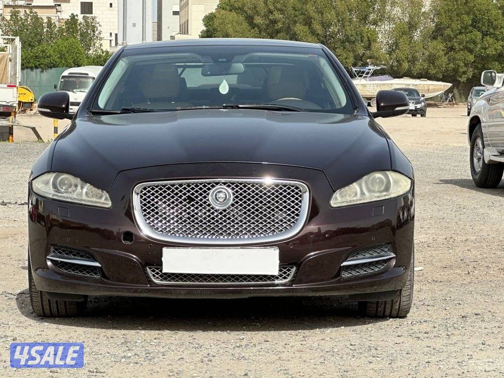 جاكوار XJL موديل 2013 ماشي109 الف مالك الاول اصباغ متفرقة2