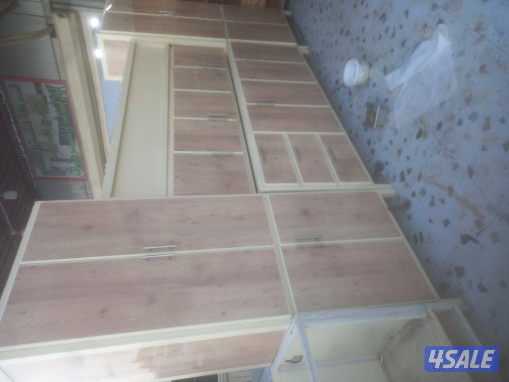 فني فك وتركيب ونقل جميع مطابخ وتصليح مطابخ ونبيع ونشتري مطابخ وسكراب0