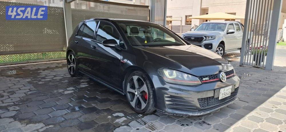 Volkswagen Golf GTI 2015 (مستعمل شرط الفحص)0