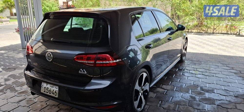 Volkswagen Golf GTI 2015 (مستعمل شرط الفحص)2