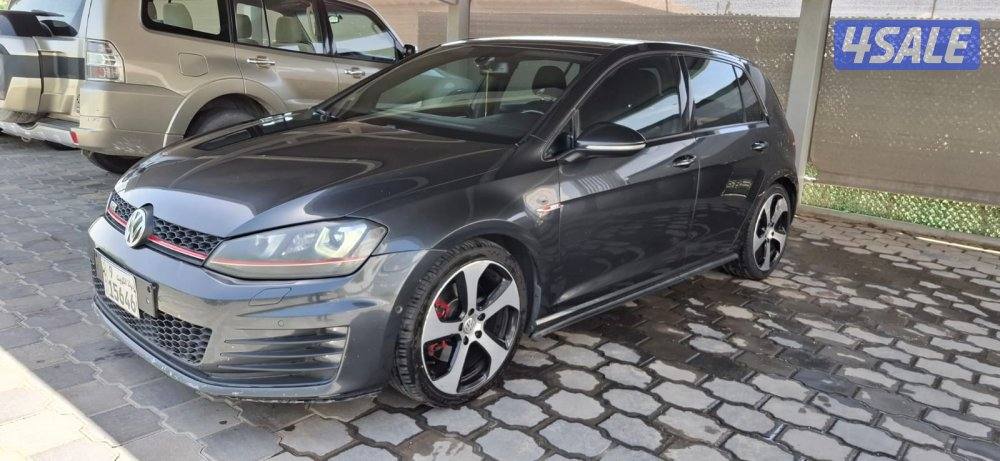 Volkswagen Golf GTI 2015 (مستعمل شرط الفحص)1