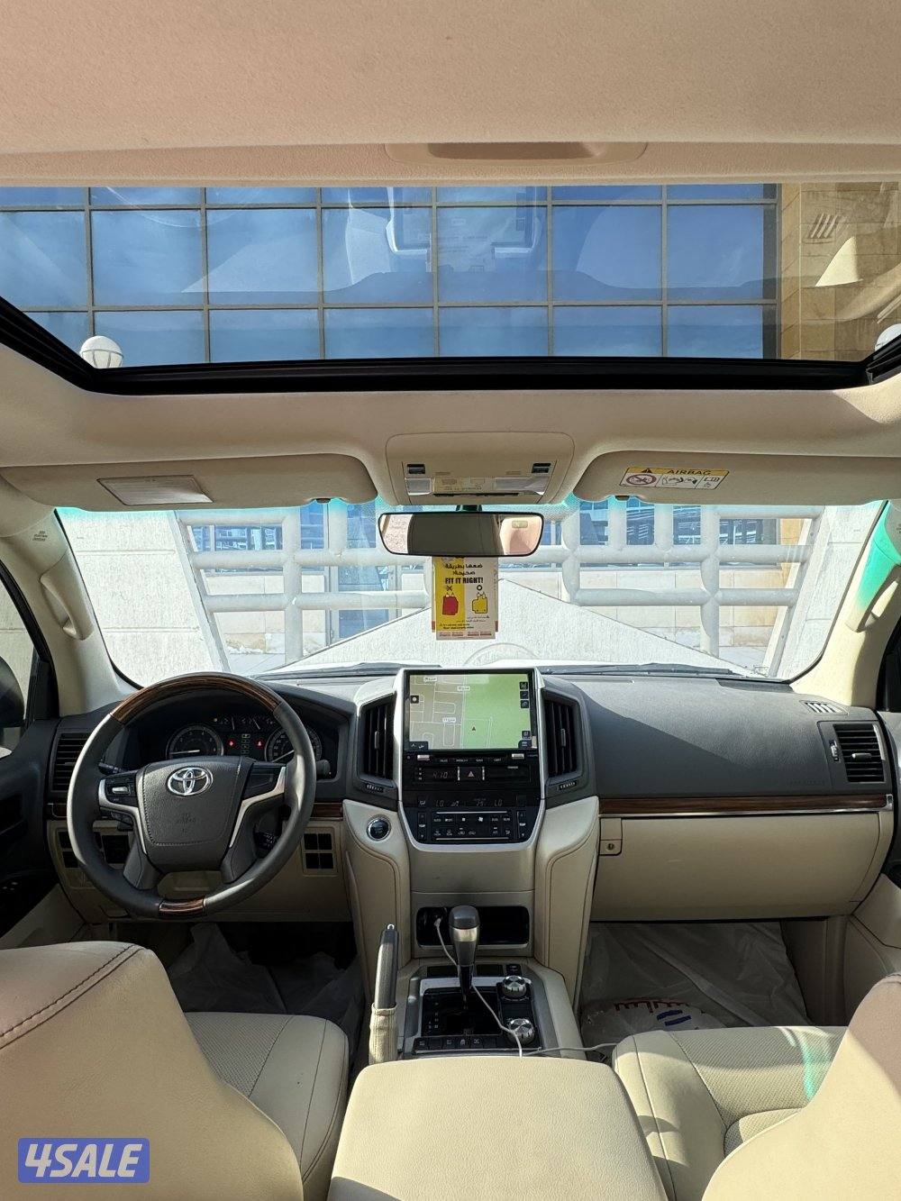 لاندكروزر 2018 كامل المواصفات V86