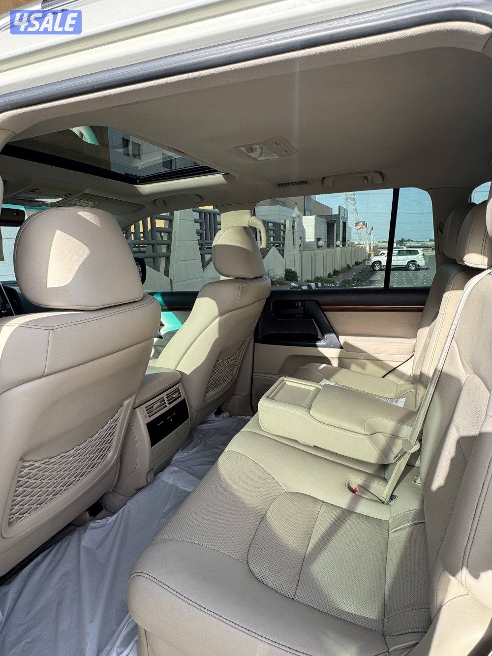 لاندكروزر 2018 كامل المواصفات V87