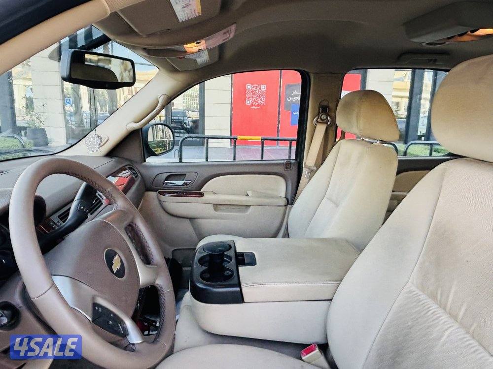 Chevrolet Tahoe model 20107