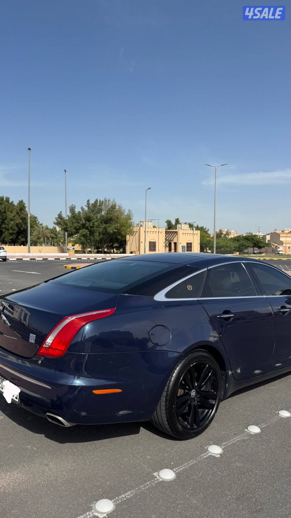 للبيع جاكوار xj وارد الزياني 2012التواصل واتس1