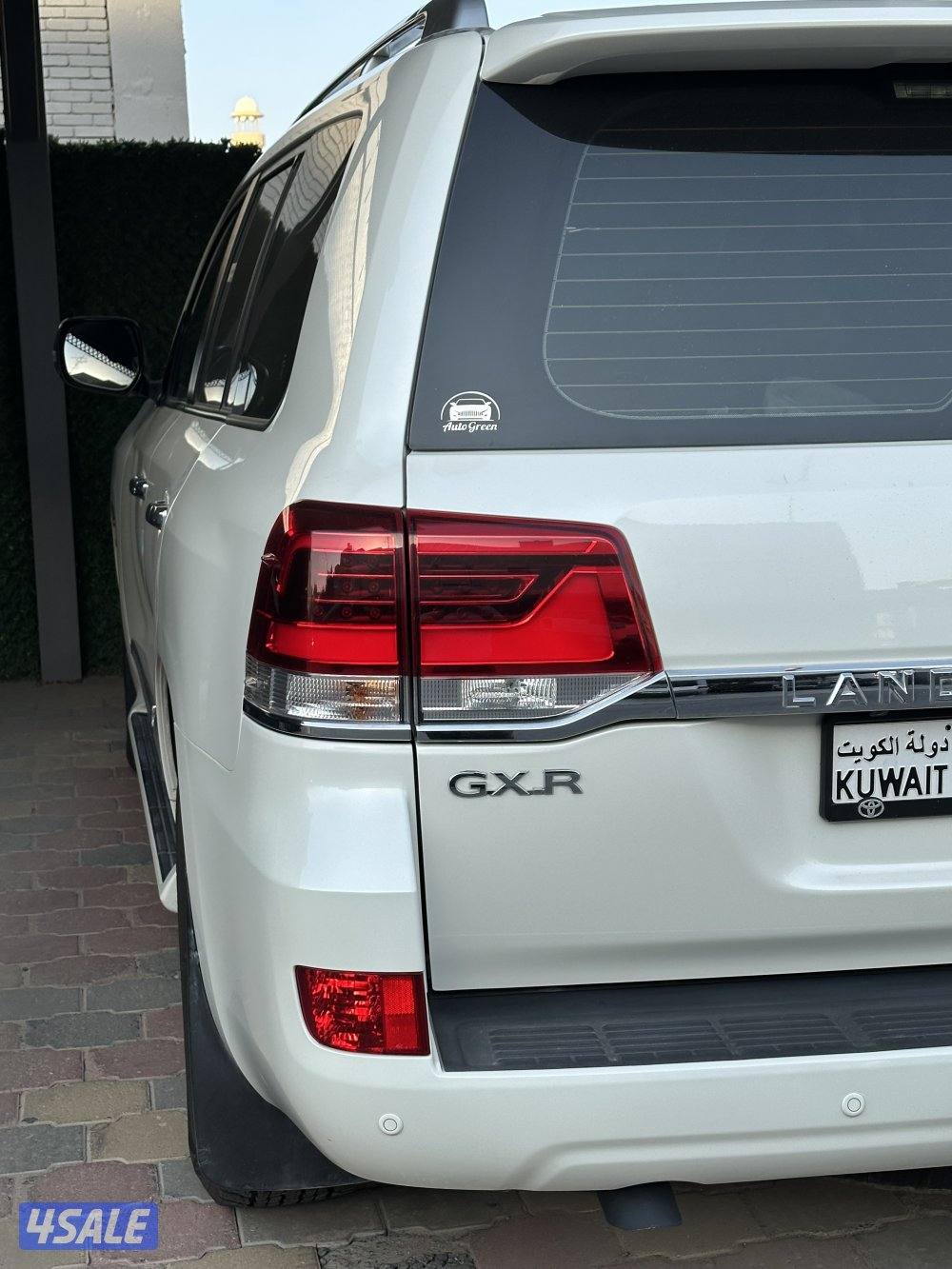 للبيع لاندكروزر 2016 الساير ماشي 21 الف شرط الفحص صبغ الوكاله7