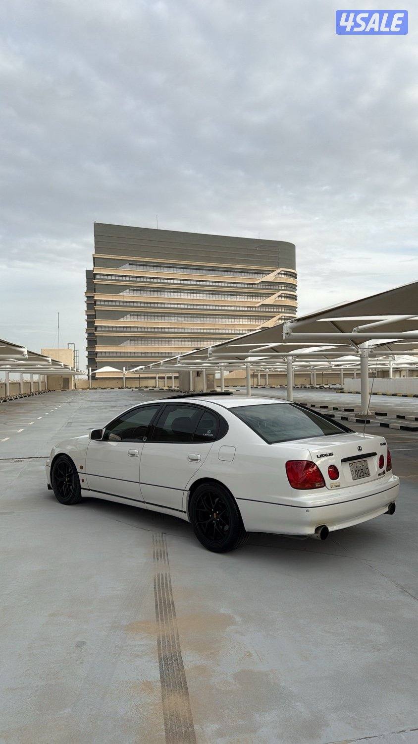 لكزس gs300 قير عادي2