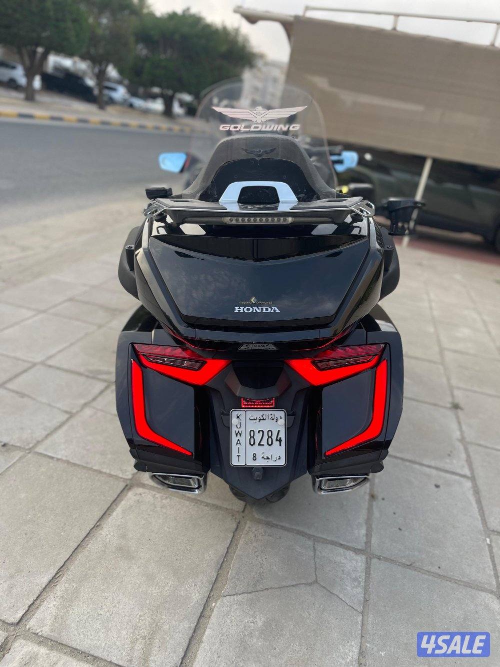 للبيع سيكل هوندا قولد وينج 20192