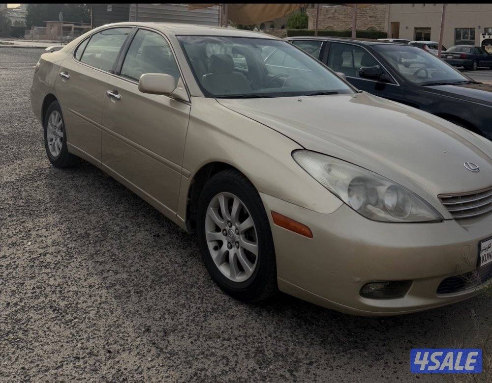 لكسز es3000