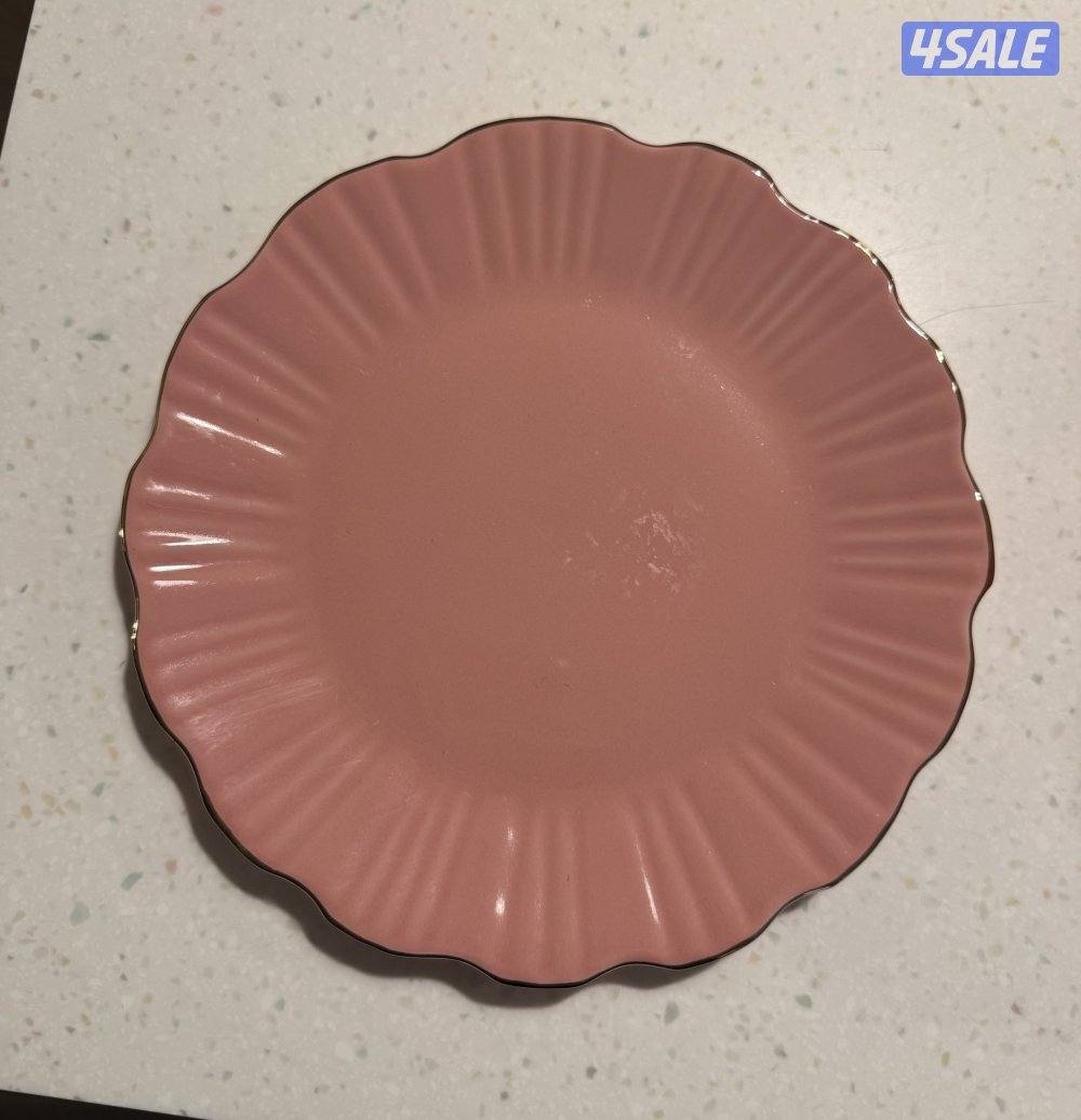 Set of plates - طقم صحون0