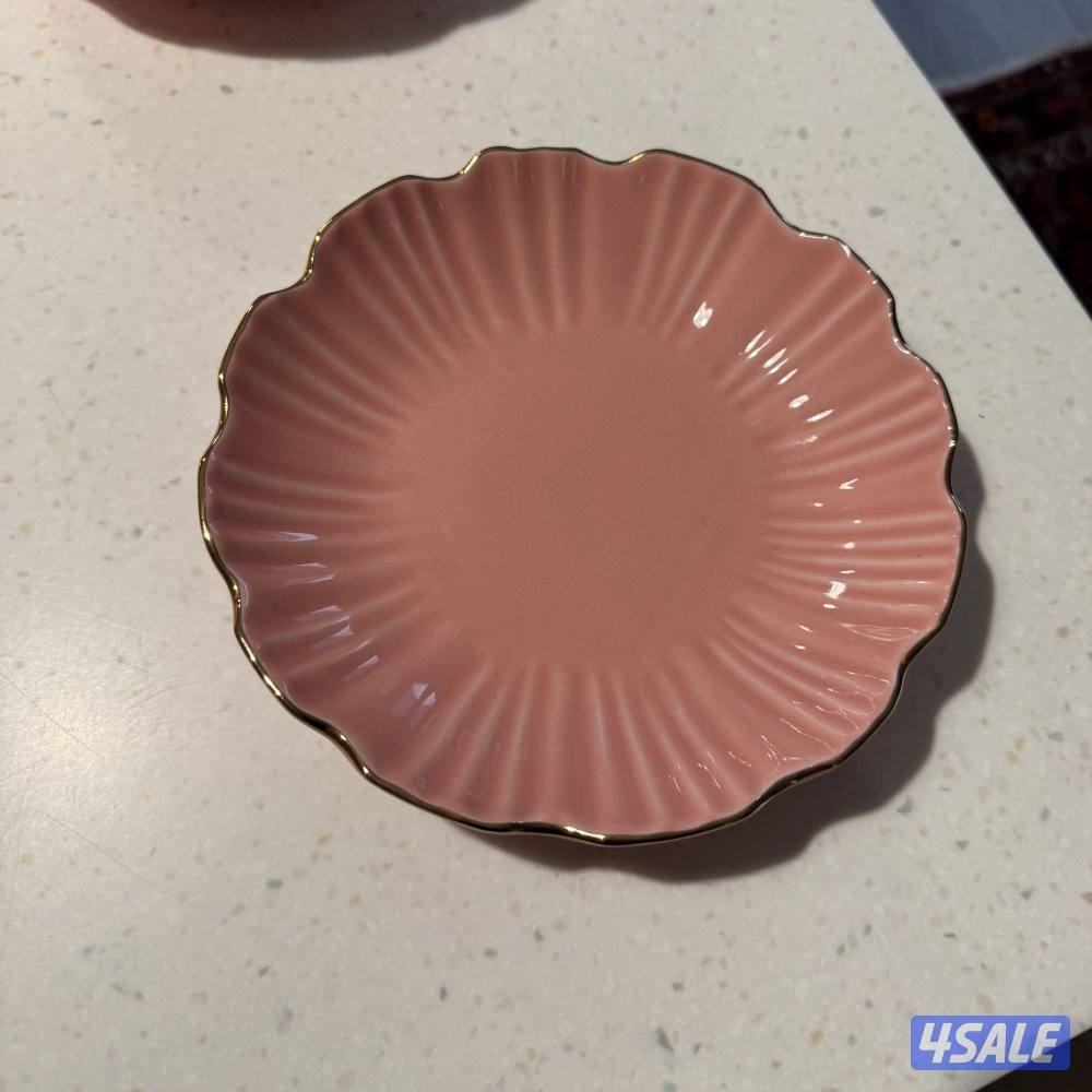 Set of plates - طقم صحون1