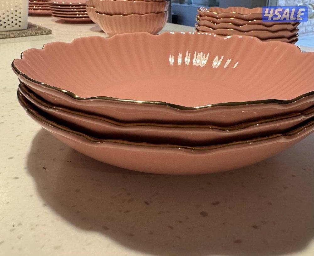 Set of plates - طقم صحون4