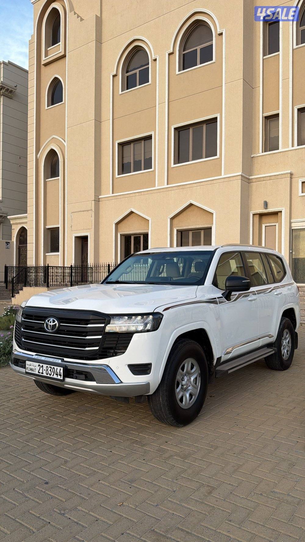 لاند كروزر0