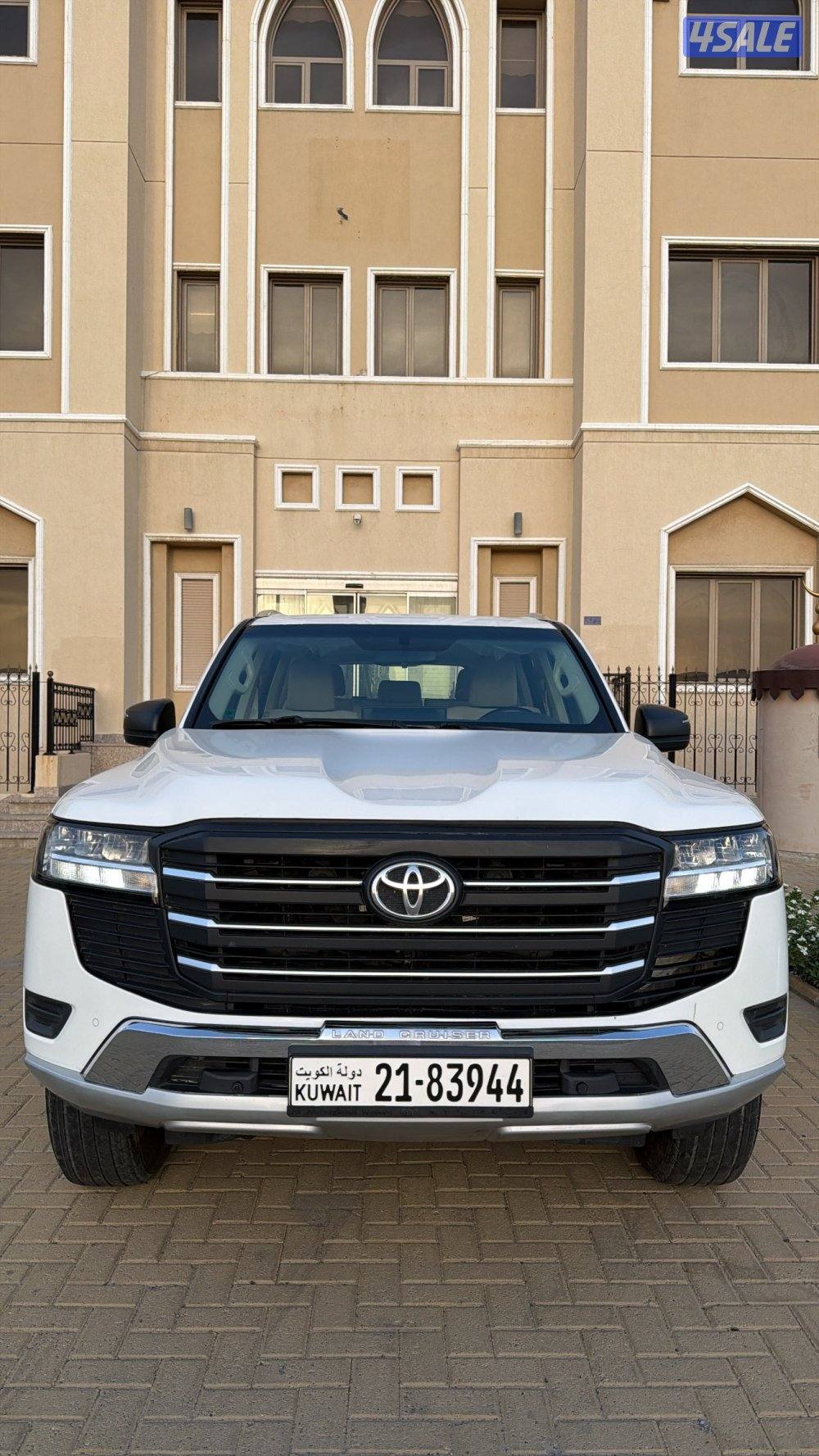 لاند كروزر1