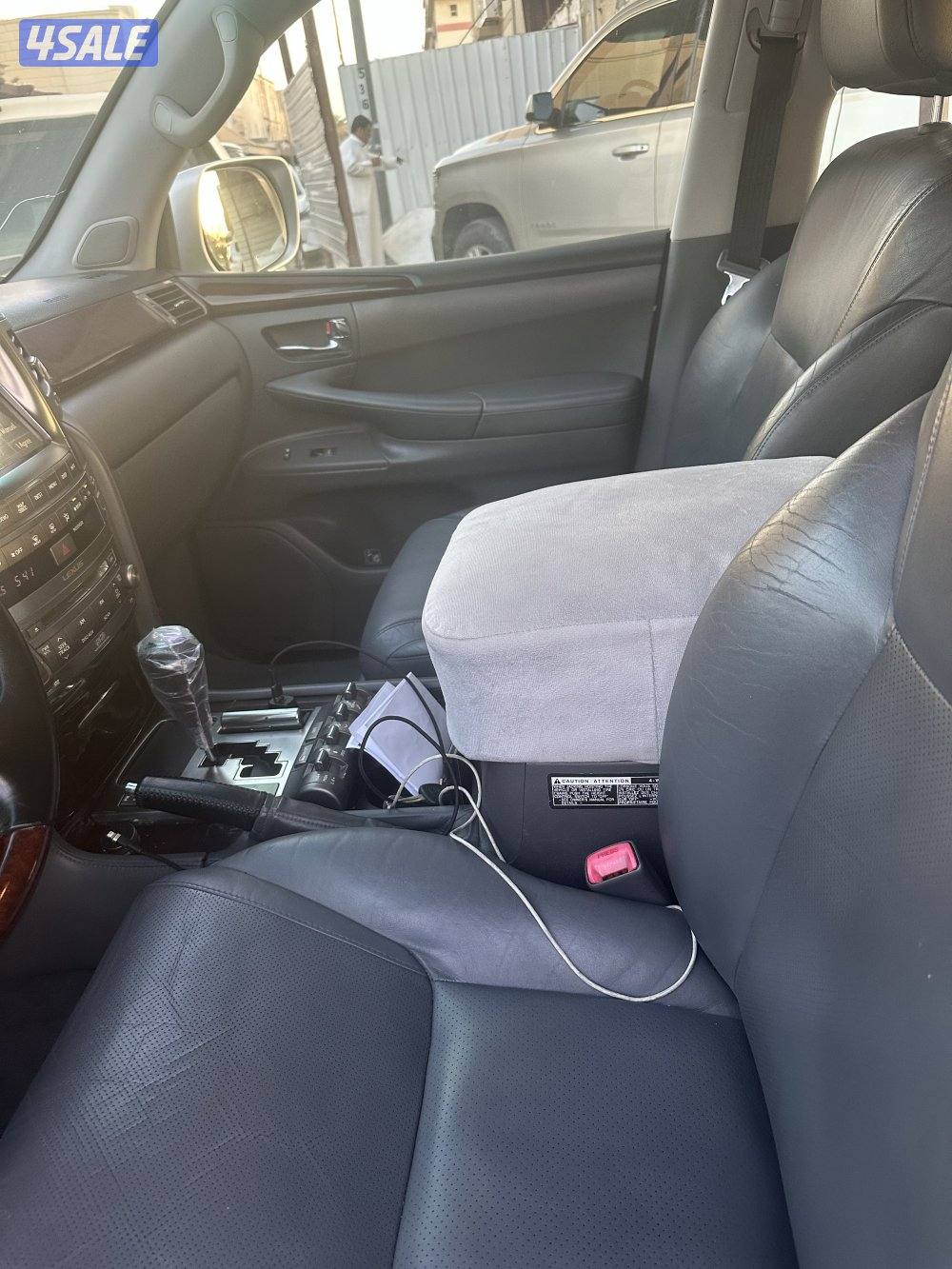 للبيع لكزس موديل ٢٠٠٩ وراد قطر ماشي ٤٧٠ صبغ الوكاله بلكامل داخليه وكال2