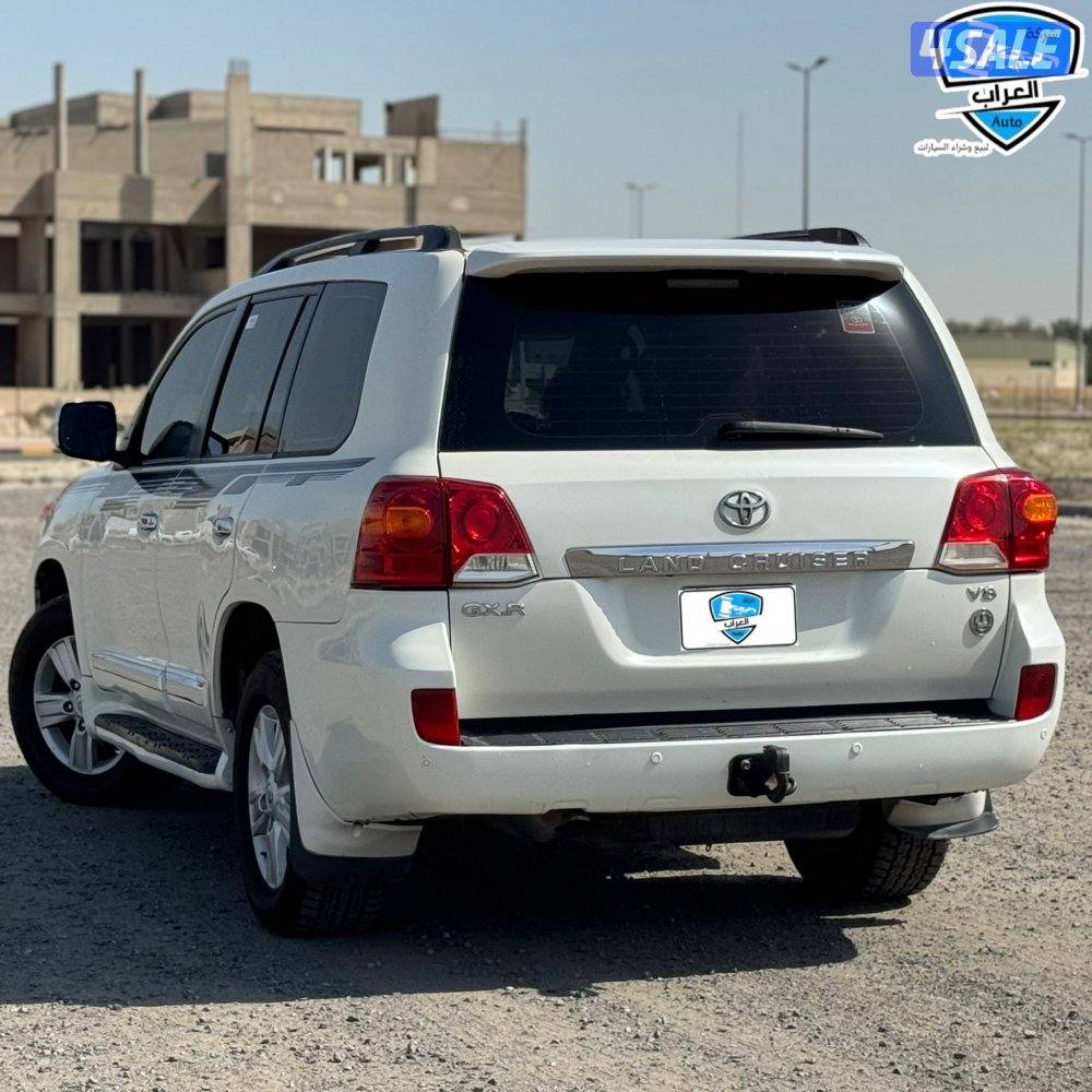 لاند كروزر8