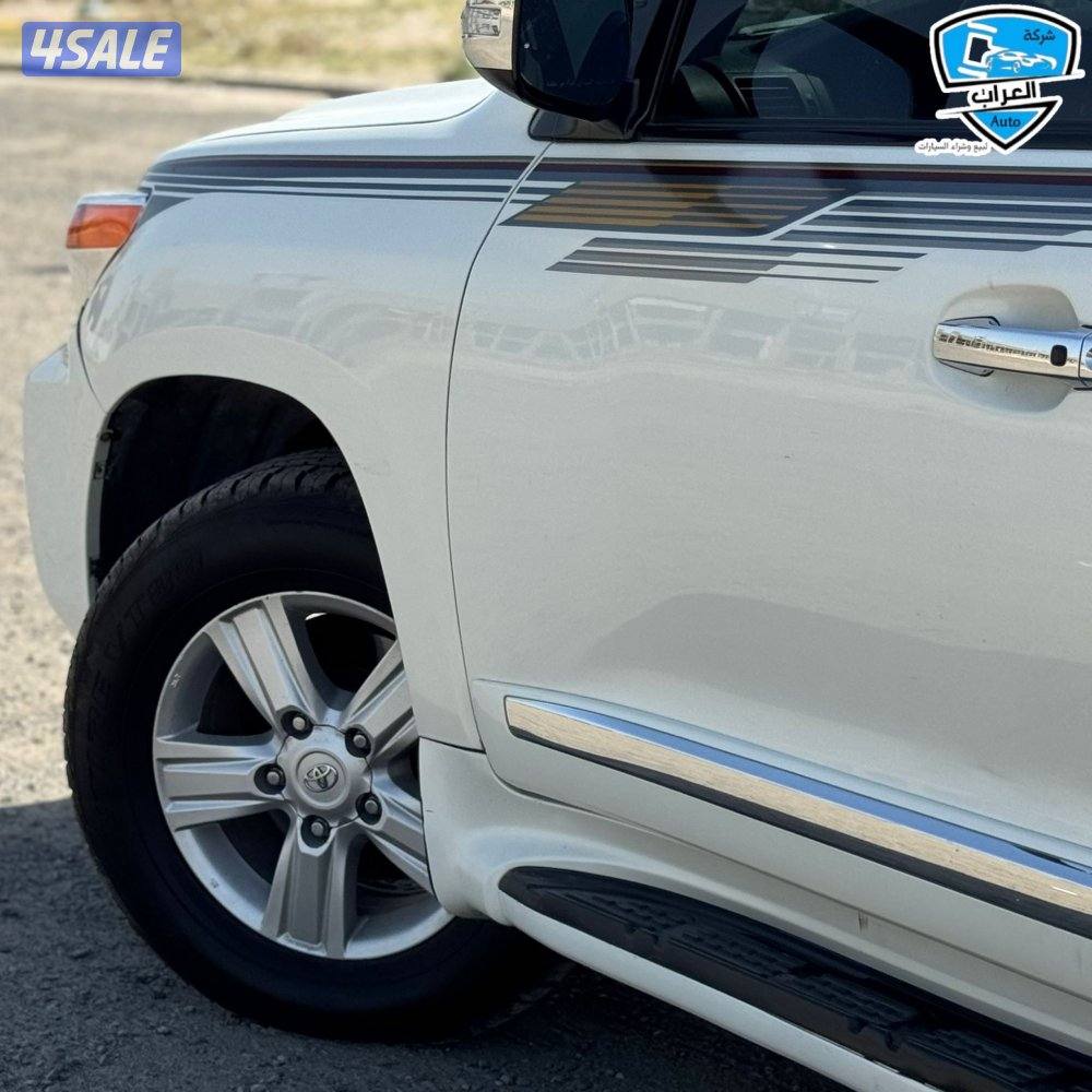 لاند كروزر9