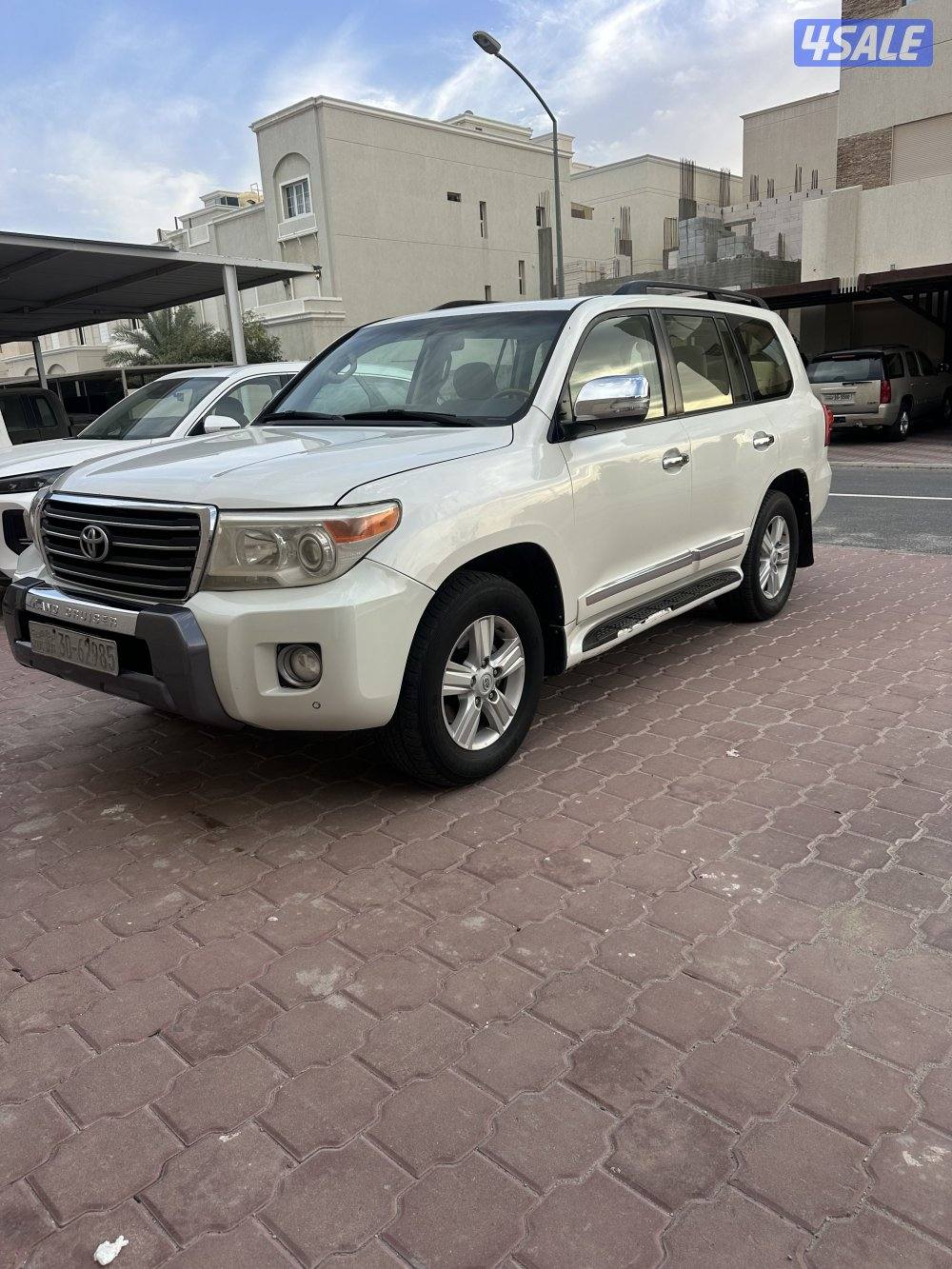 صبغ الوكالة GXR 2015 ممشى 629000 موجوده صورة الفحص0