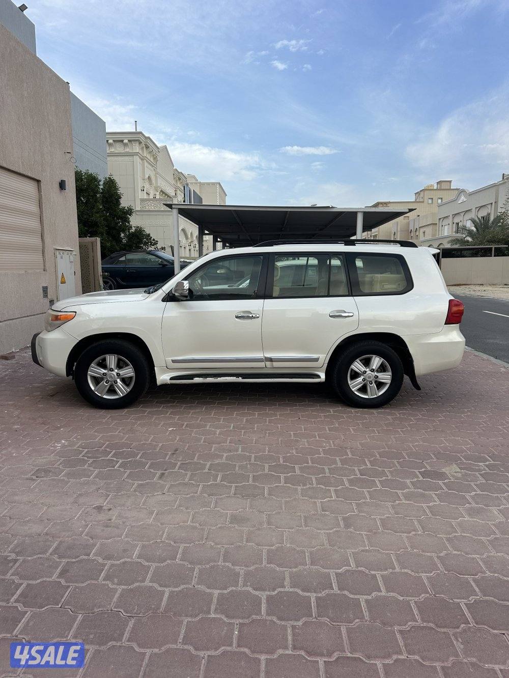 صبغ الوكالة GXR 2015 ممشى 629000 موجوده صورة الفحص1