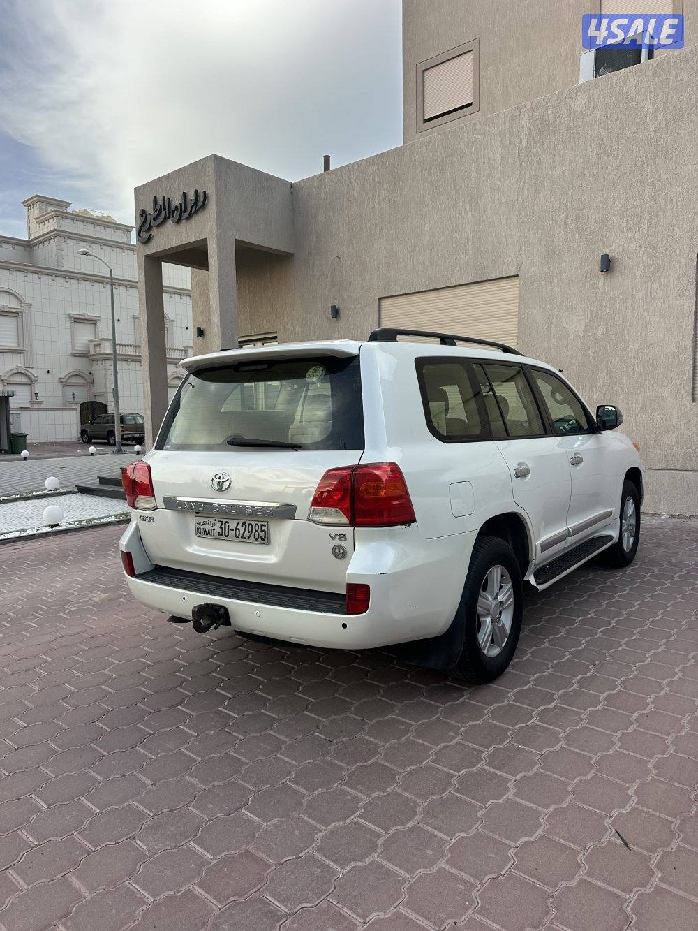 صبغ الوكالة GXR 2015 ممشى 629000 موجوده صورة الفحص2