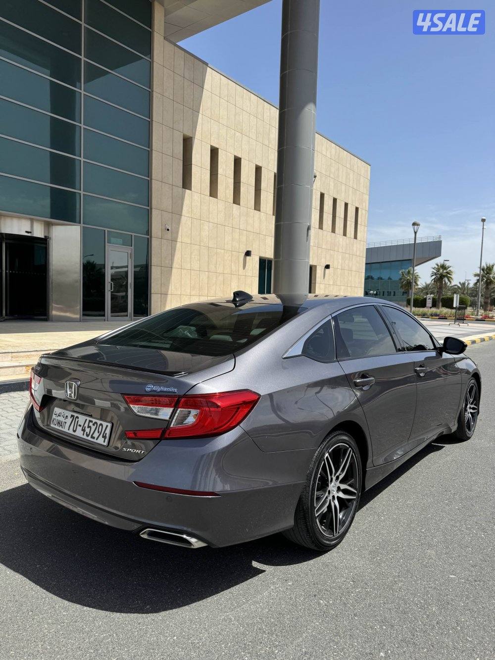 هوندا اكورد موديل 20225