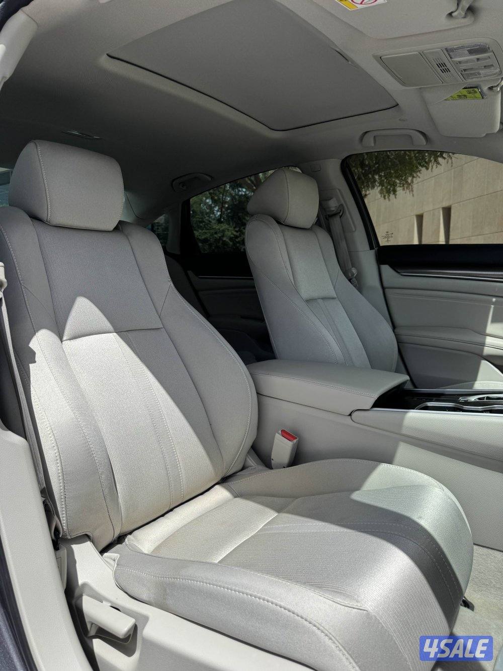 هوندا اكورد موديل 202213