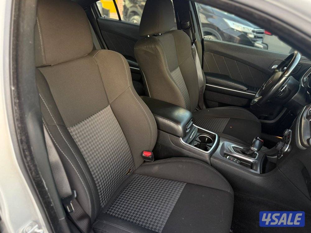 للبيع شارجر 2021 GT7